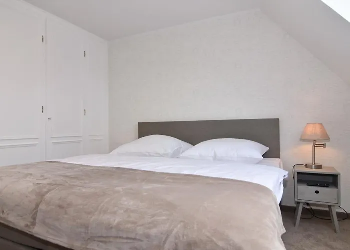 Luv &amp Lee, Whg 12 * 韦斯特兰